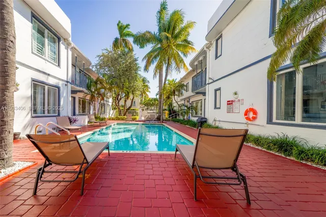 $2,700 | 1540 Jefferson Avenue, Unit 4, Miami Beach, FL 33139