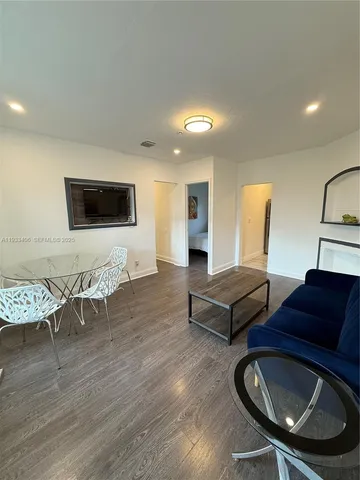 $2,700 | 1540 Jefferson Avenue, Unit 4, Miami Beach, FL 33139