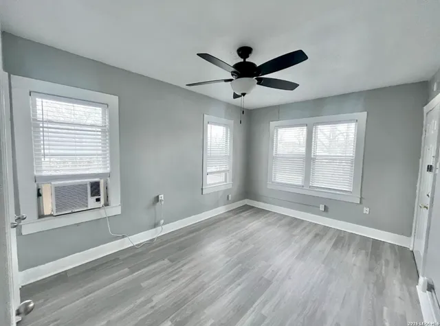 $725 | 217 Lotus Street, Unit 4, San Antonio, TX 78210