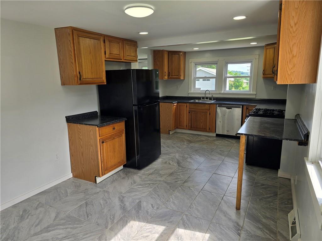101 Sandy Hill Road Valencia, PA 16059 - Photo 9 of 17