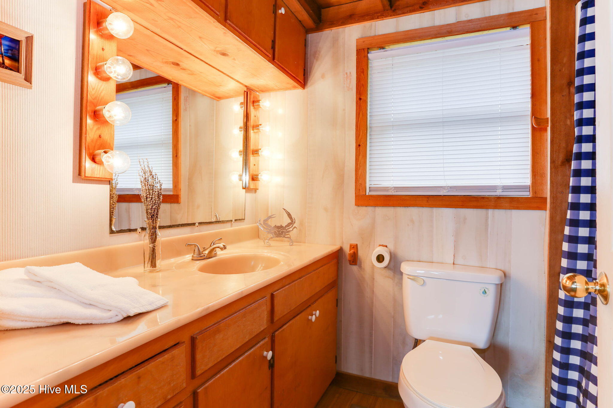 342 Cahoon Road Manns Harbor, NC 27953 - Photo 14 of 42 Full bathroom