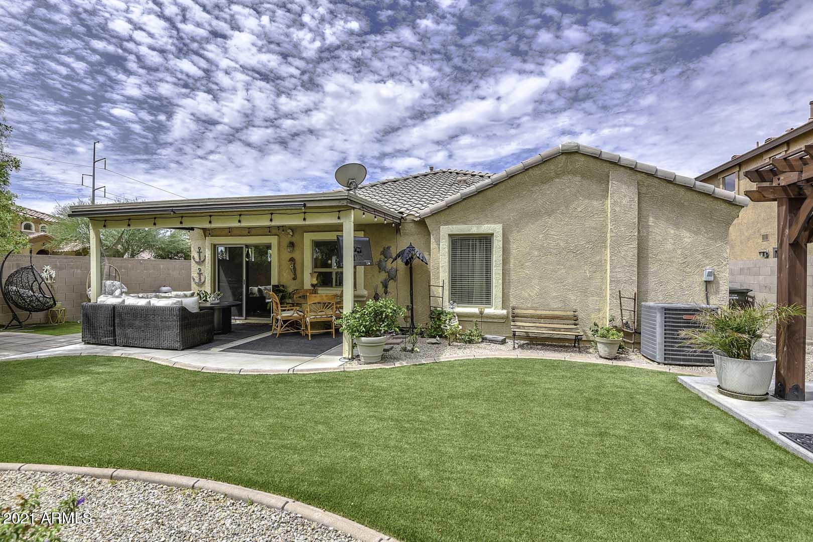2638 East Ridge Creek Road Phoenix, AZ 85024 - Photo 15 of 57 Backyard-Patio2
