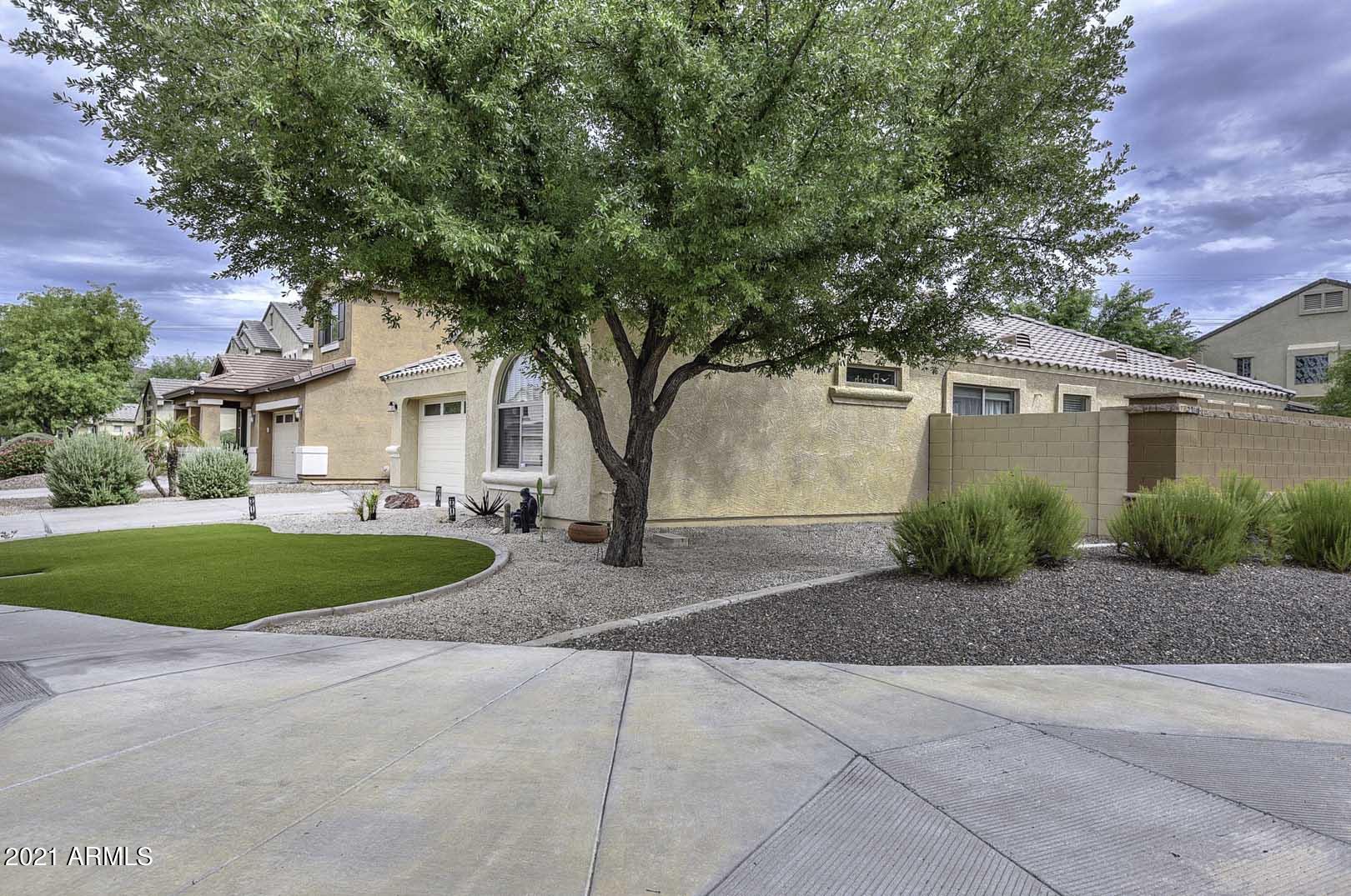 2638 East Ridge Creek Road Phoenix, AZ 85024 - Photo 3 of 57 Front Corner View