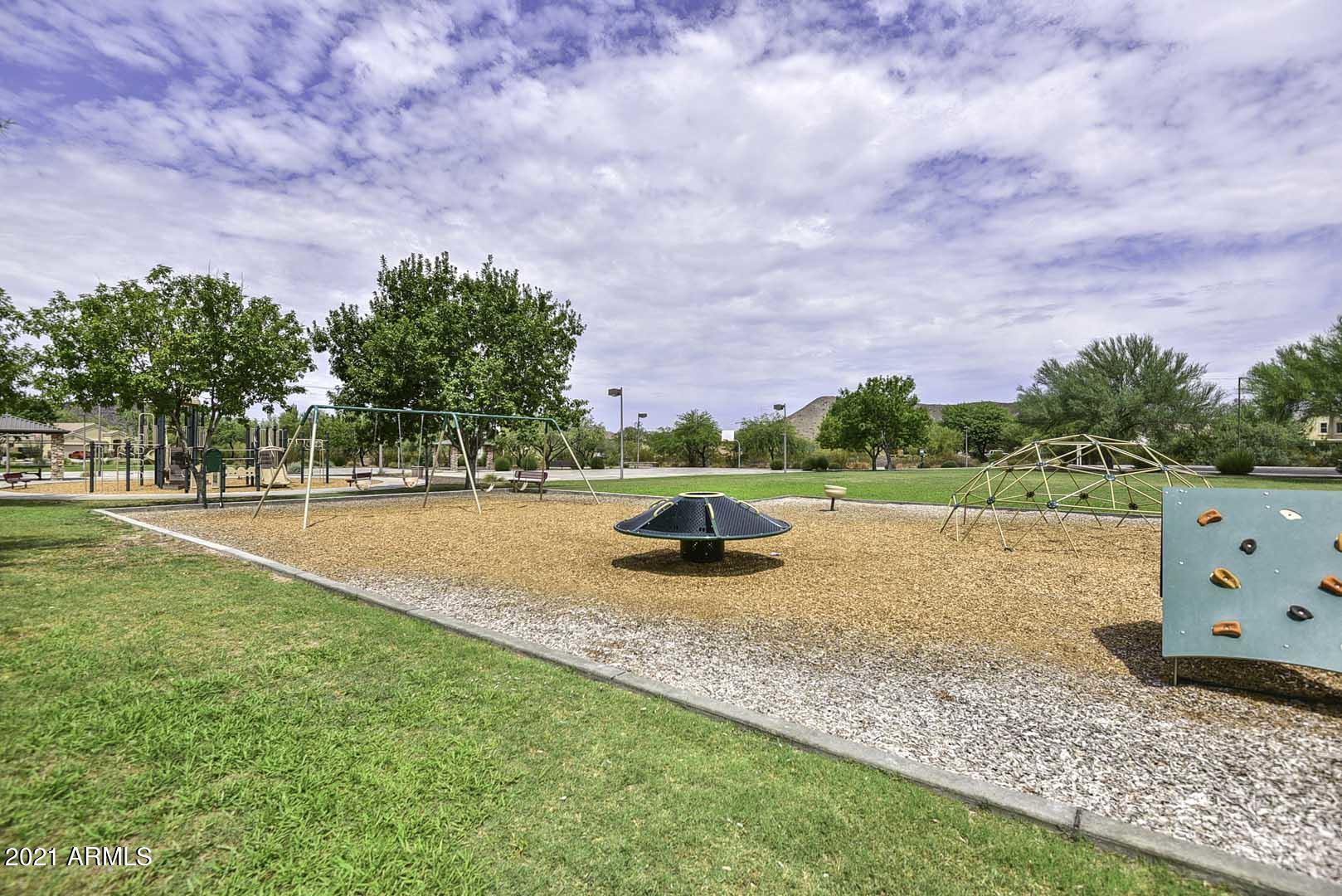 2638 East Ridge Creek Road Phoenix, AZ 85024 - Photo 51 of 57 Community Park