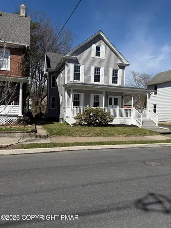 $424,900 | 846 Thomas Street, Stroudsburg, PA 18360