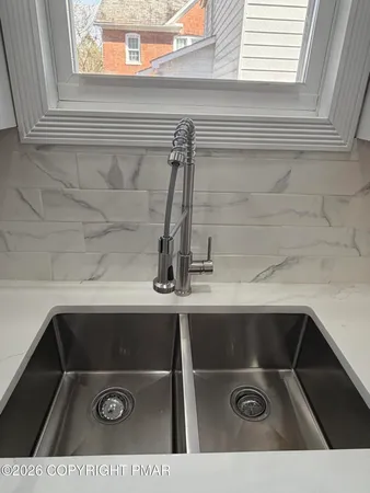 a close view of sink
