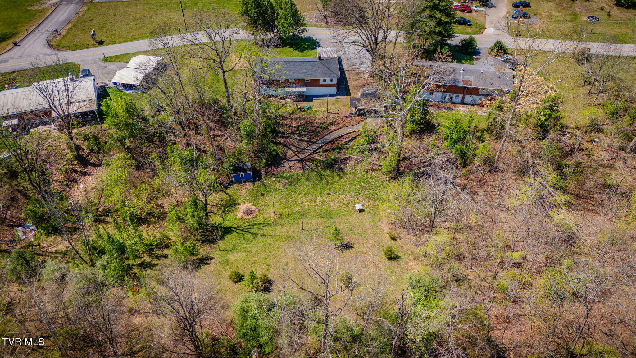 444 Lenoir Road Kingsport, TN 37660 - Photo 37 of 40 105