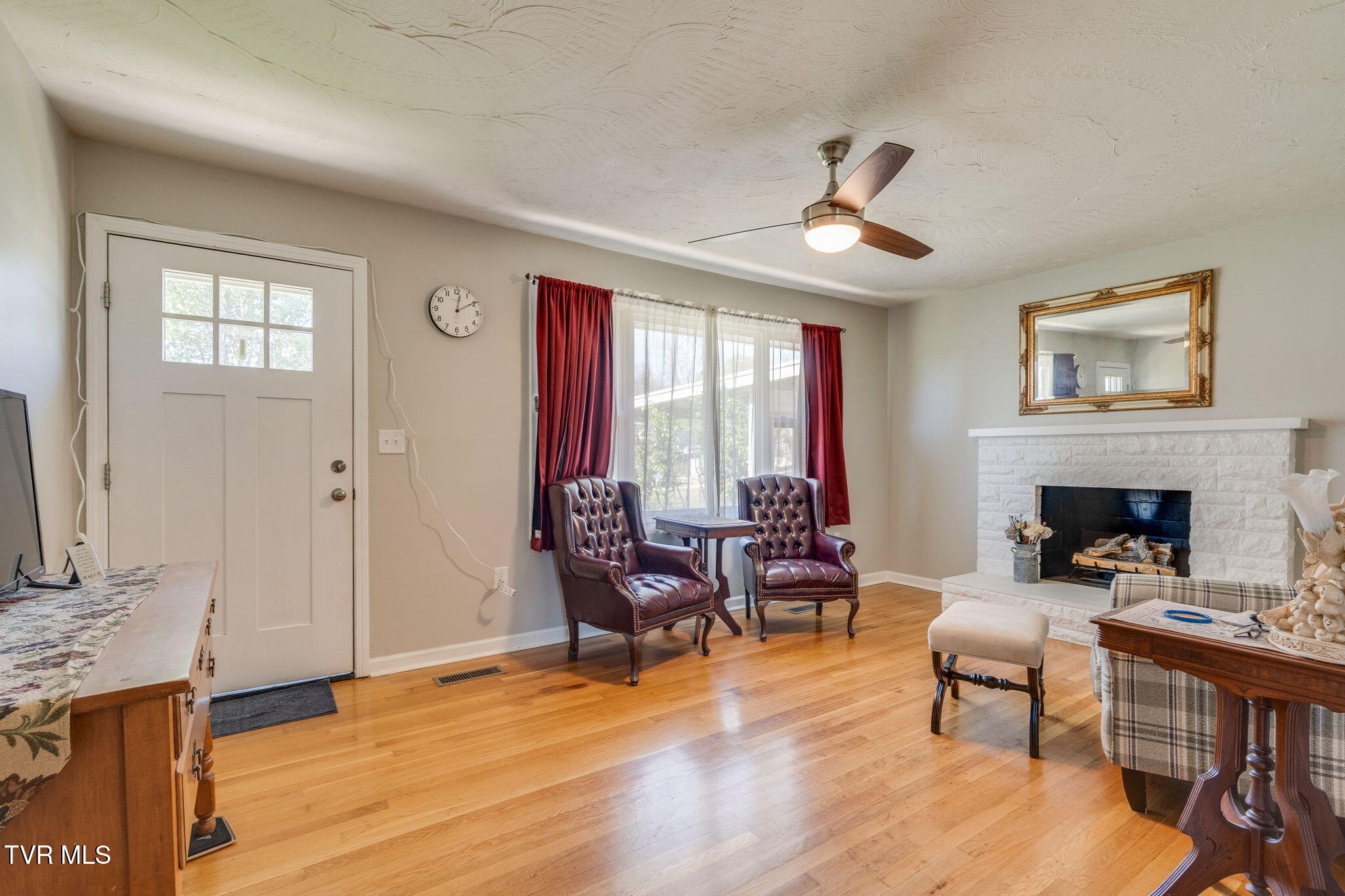 444 Lenoir Road Kingsport, TN 37660 - Photo 6 of 40 005