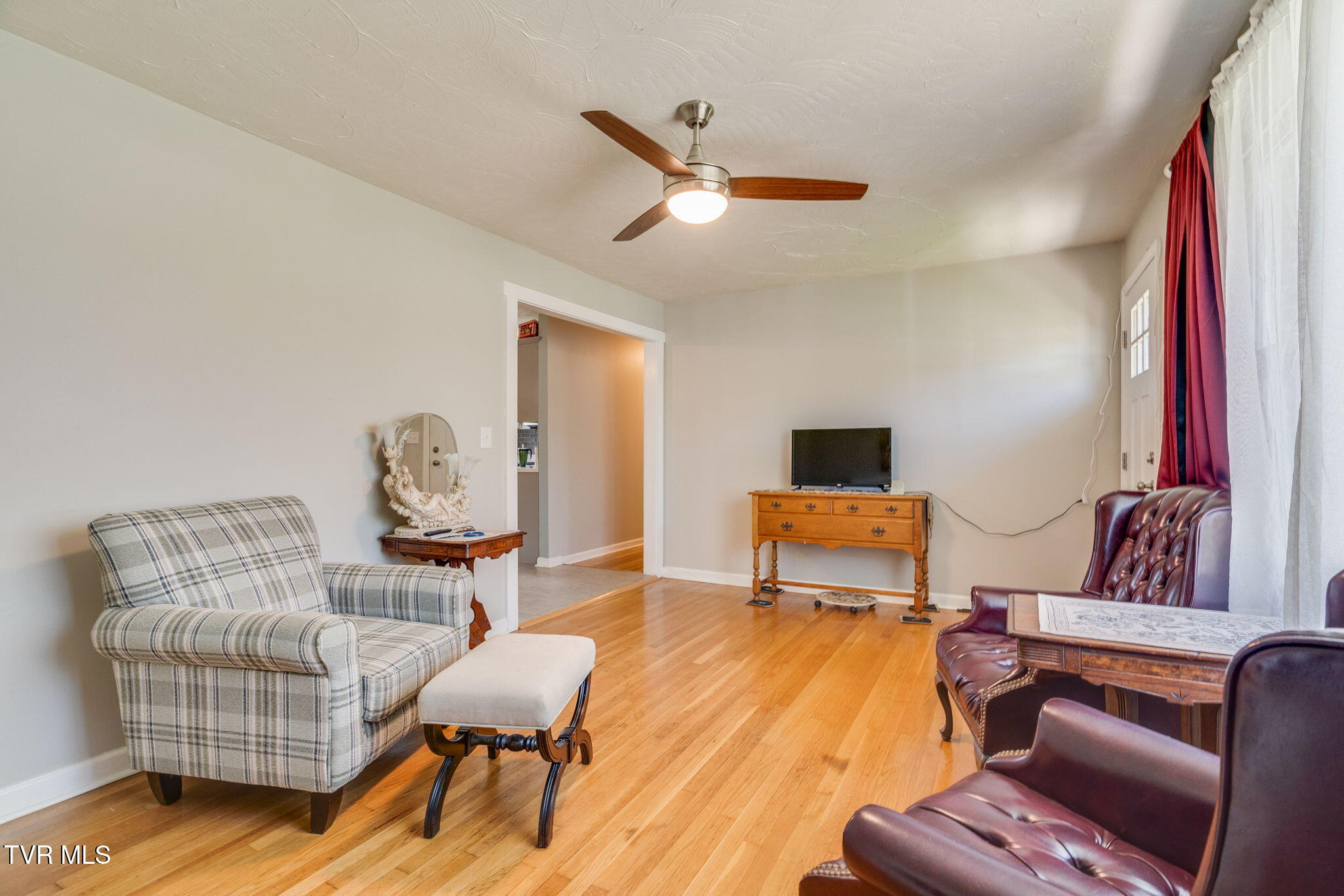 444 Lenoir Road Kingsport, TN 37660 - Photo 7 of 40 006