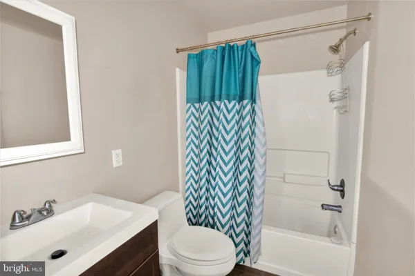 $1,250 | 531 Chestnut Street, Unit 1, Reading, PA 19602