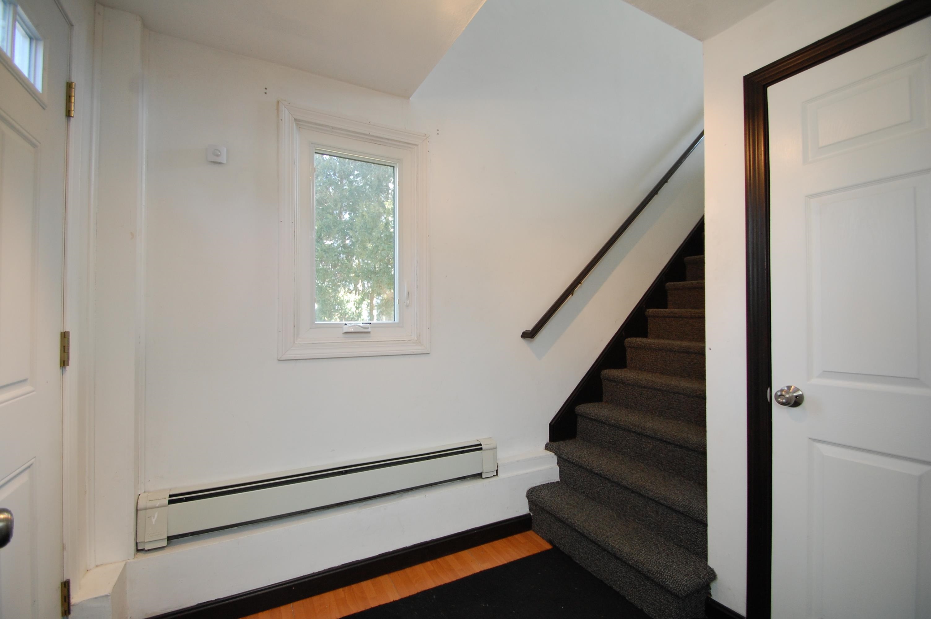 53 Profile Circle Nashua, NH 03063 - Photo 5 of 18