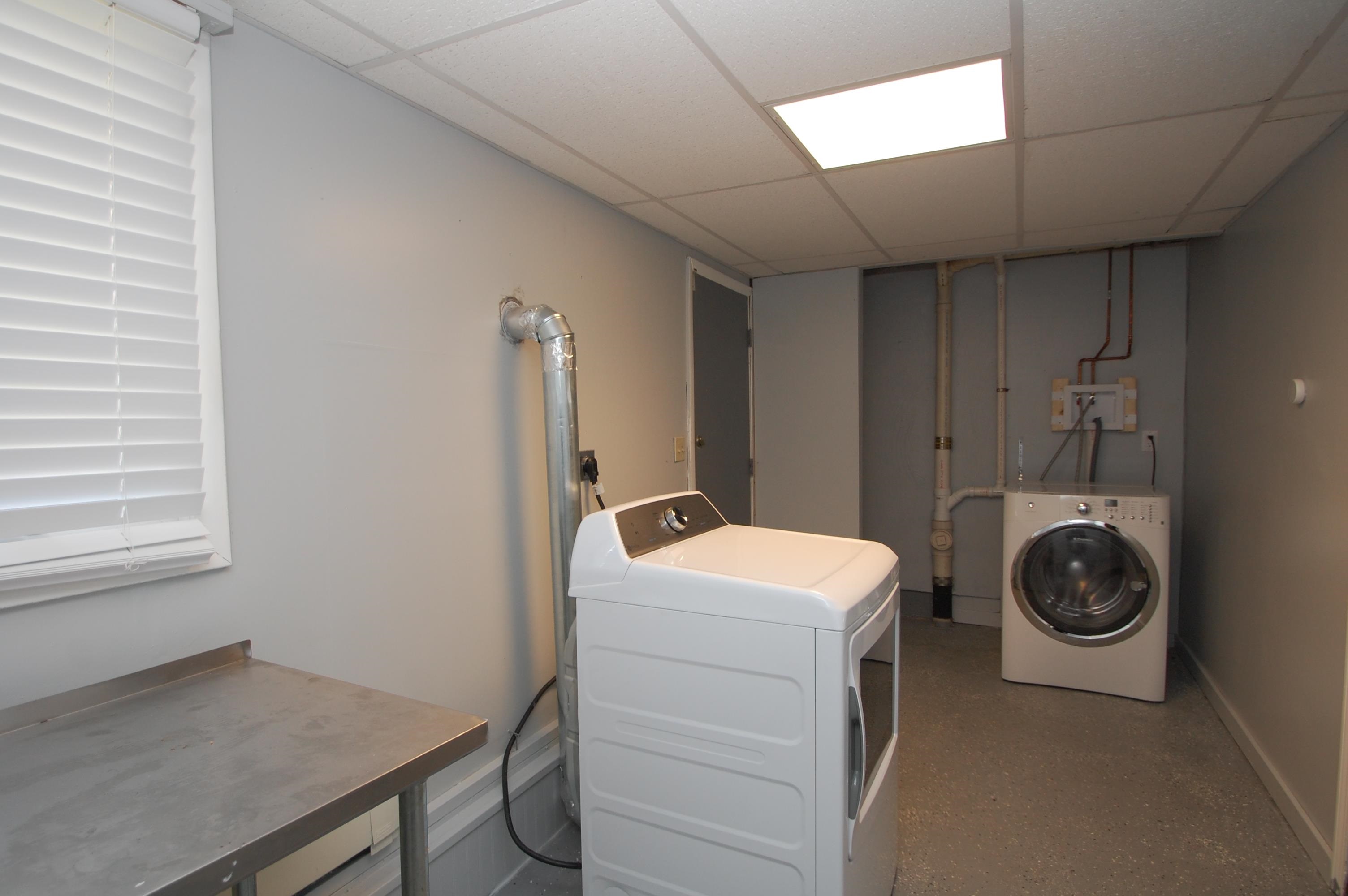 53 Profile Circle Nashua, NH 03063 - Photo 6 of 18