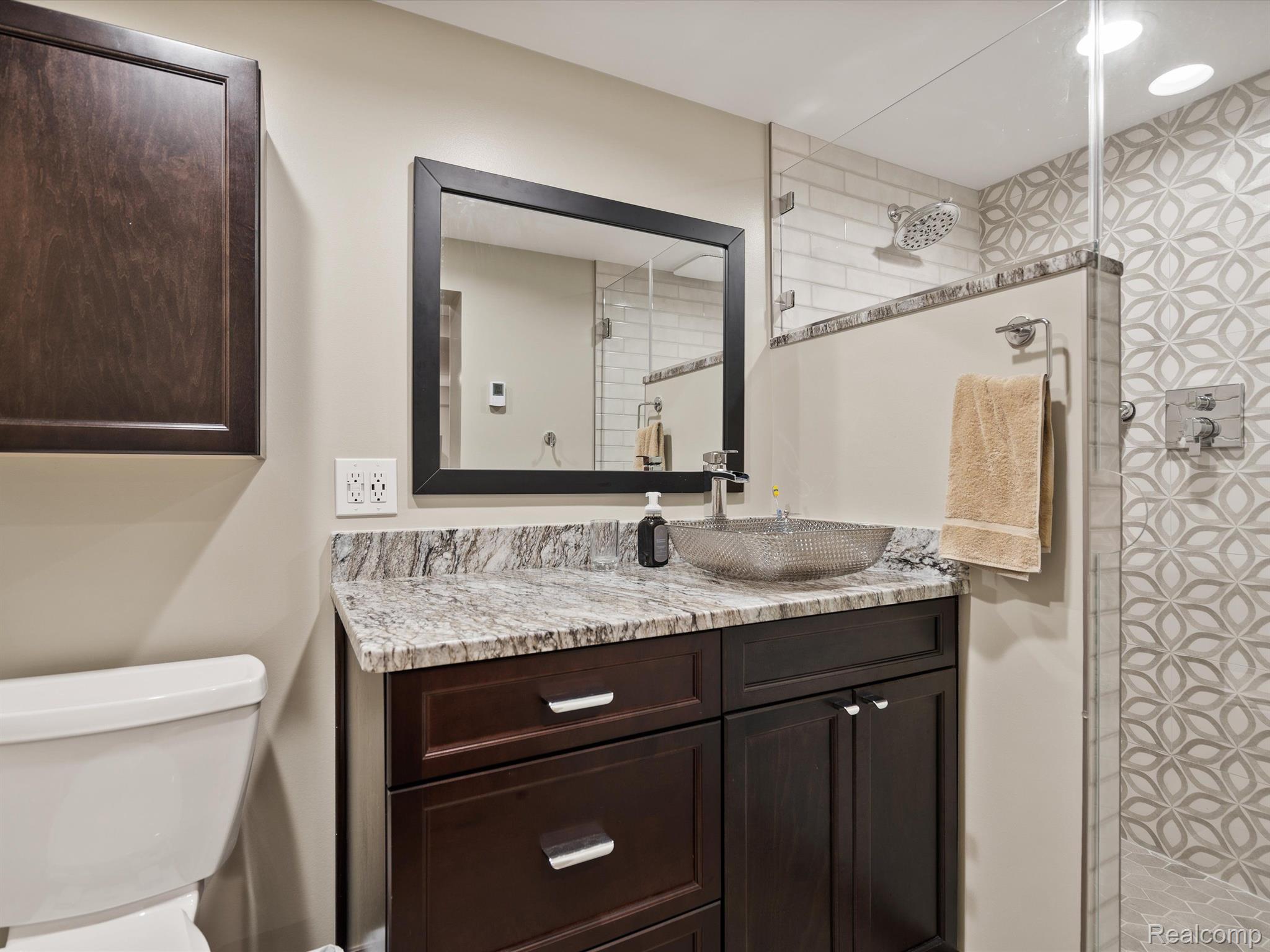 46822 West Ridge Drive Macomb, MI 48044 - Photo 40 of 50 Gallery Image 40