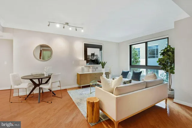 $495,000 | 777 7th Street Northwest, Unit 1013, Washington, DC 20001