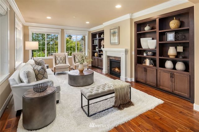 $1,445,000 | 16585 Southeast 61st Place, Bellevue, WA 98006