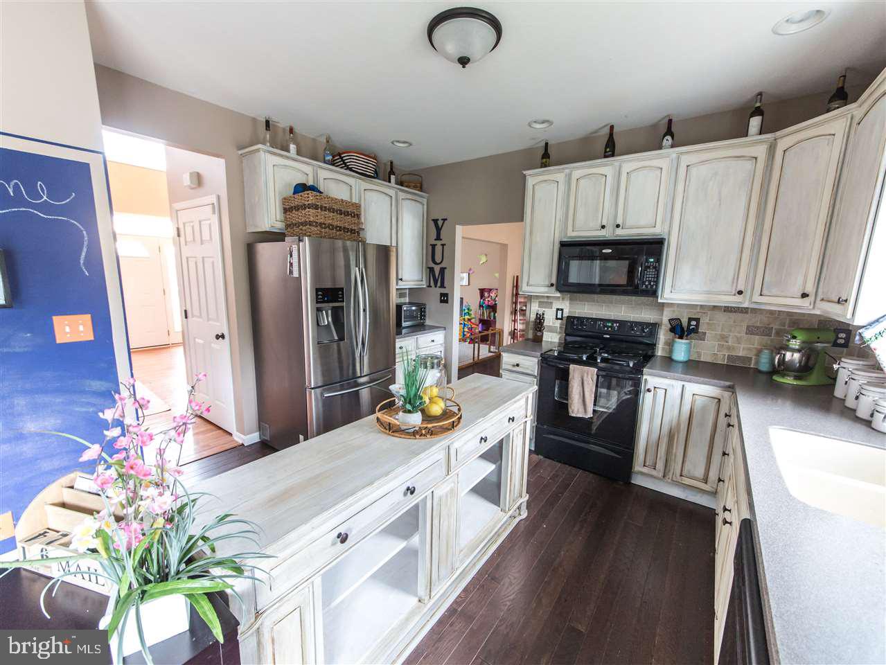 2155 Carriage Run Road York, PA 17408 - Photo 14 of 35 Gallery Image 14