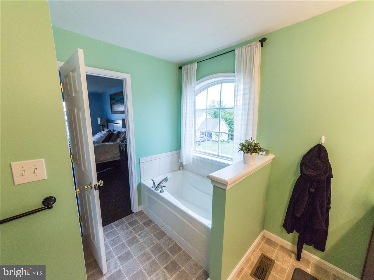 2155 Carriage Run Road York, PA 17408 - Photo 27 of 35 Gallery Image 27