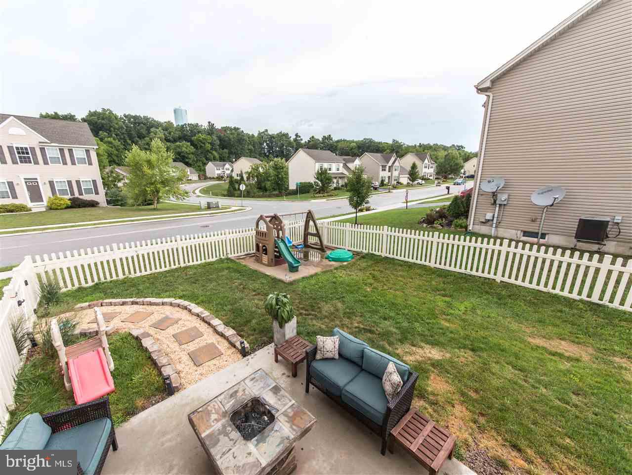 2155 Carriage Run Road York, PA 17408 - Photo 7 of 35 Gallery Image 7