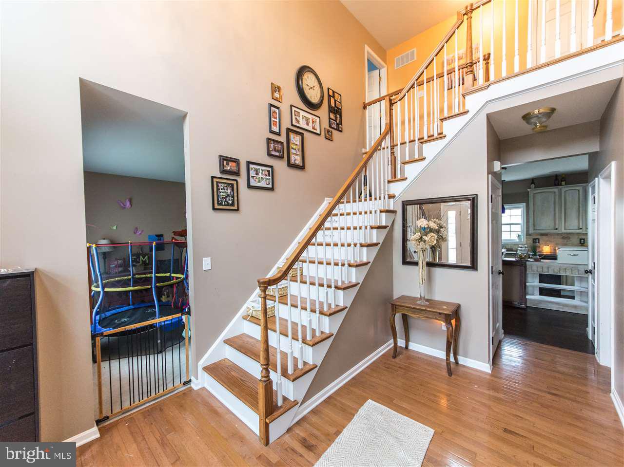 2155 Carriage Run Road York, PA 17408 - Photo 8 of 35 Gallery Image 8