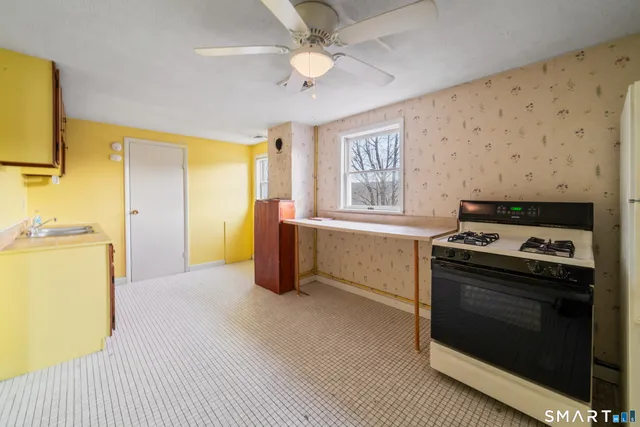 $395,000 | 80 Ward Street, Naugatuck, CT 06770