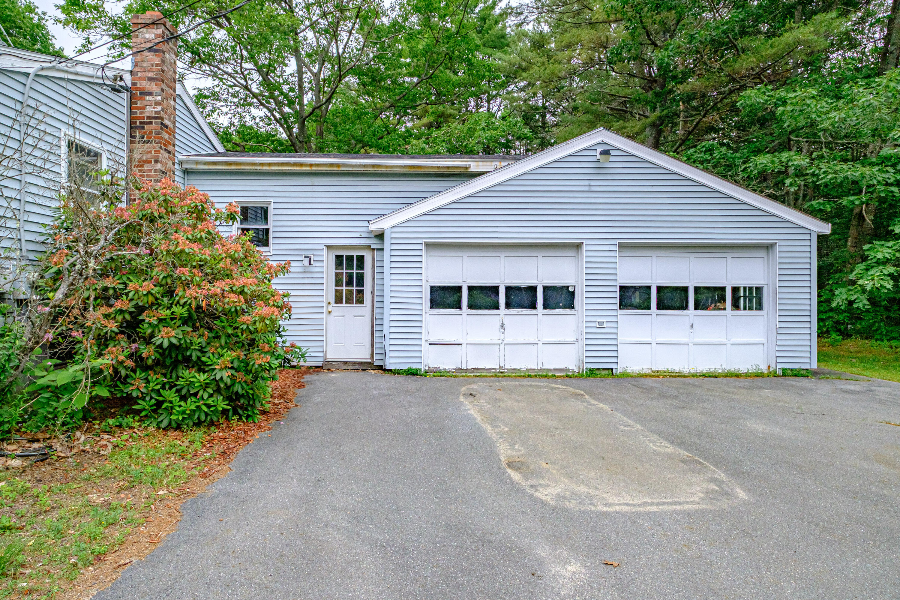 375 Gorham Road Scarborough, ME 04074 - Photo 3 of 33 20250616gp-60007
