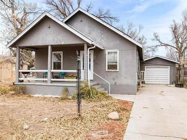 $249,999 | 2208 Wyoming Avenue, Pueblo, CO 81004