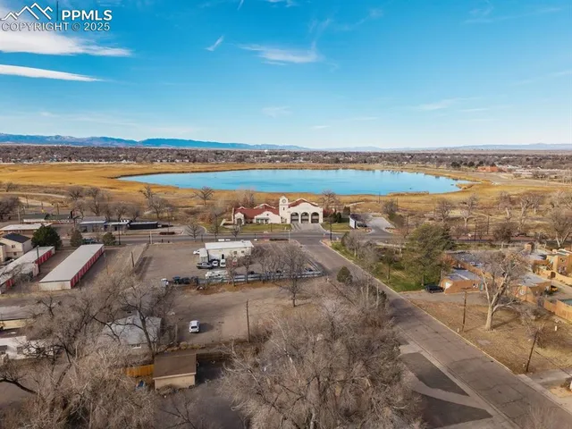 $249,999 | 2208 Wyoming Avenue, Pueblo, CO 81004