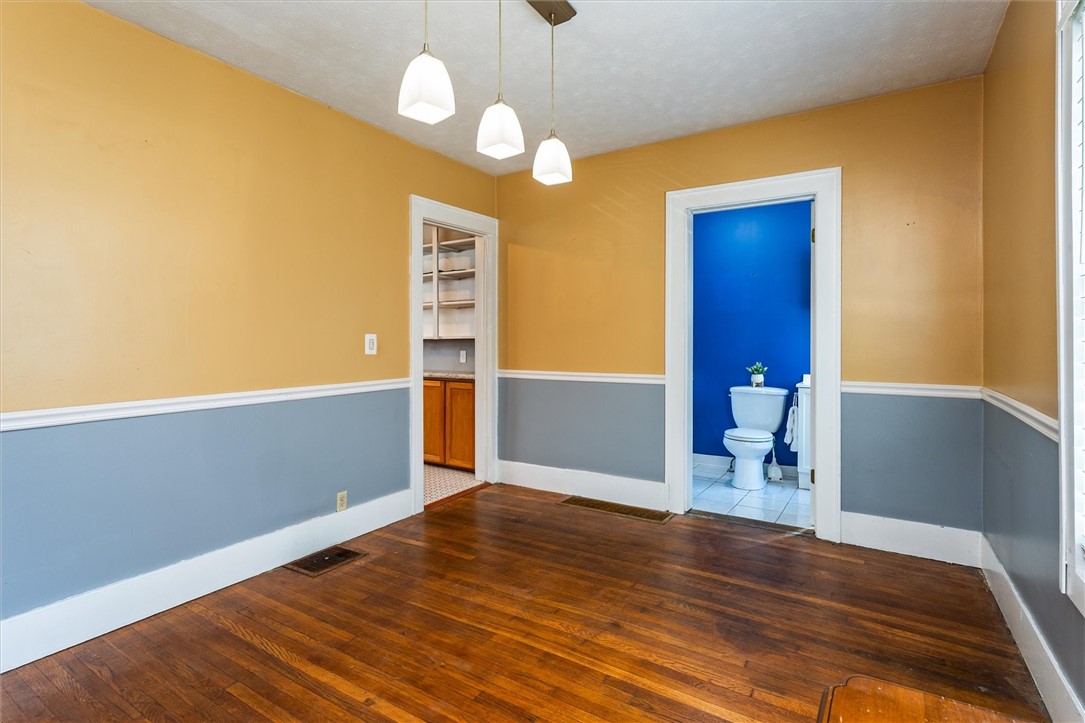 273 Benton Street Rochester, NY 14620 - Photo 10 of 30