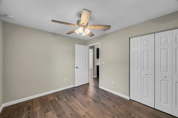$2,900 | 574 Northwest Bayshore Boulevard, Port St. Lucie, FL 34983