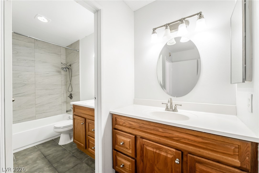 2186 East Desert Inn Road, Unit 2186 Las Vegas, NV 89169 - Photo 17 of 31