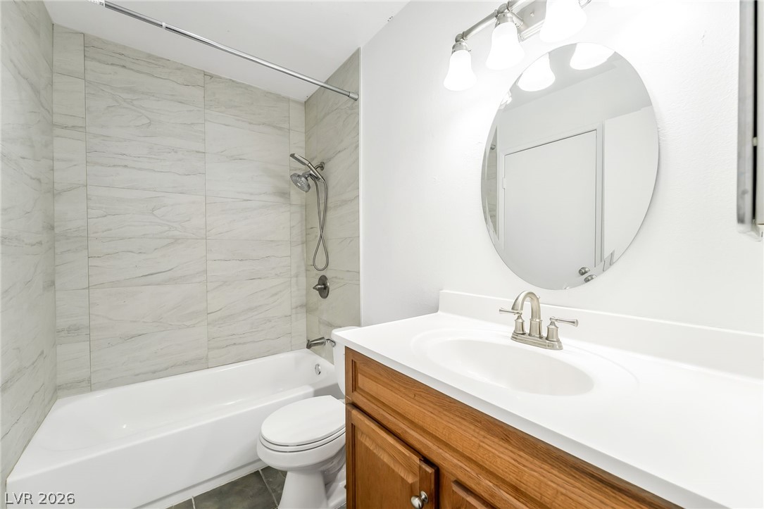 2186 East Desert Inn Road, Unit 2186 Las Vegas, NV 89169 - Photo 18 of 31
