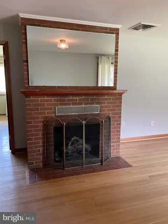 $3,200 | 21 East Loudoun Street, Round Hill, VA 20141