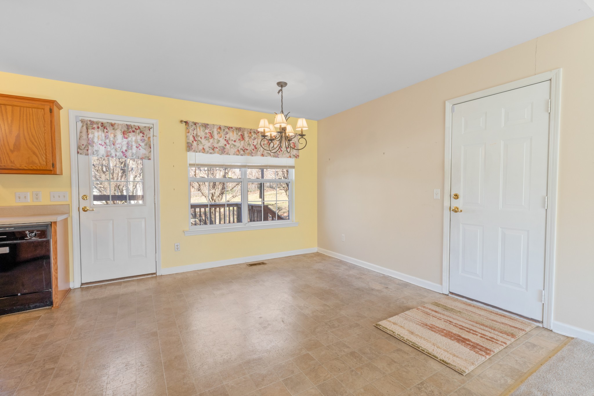 101 Garden View Court Dickson, TN 37055 - Photo 20 of 33 a view of an empty room with a window