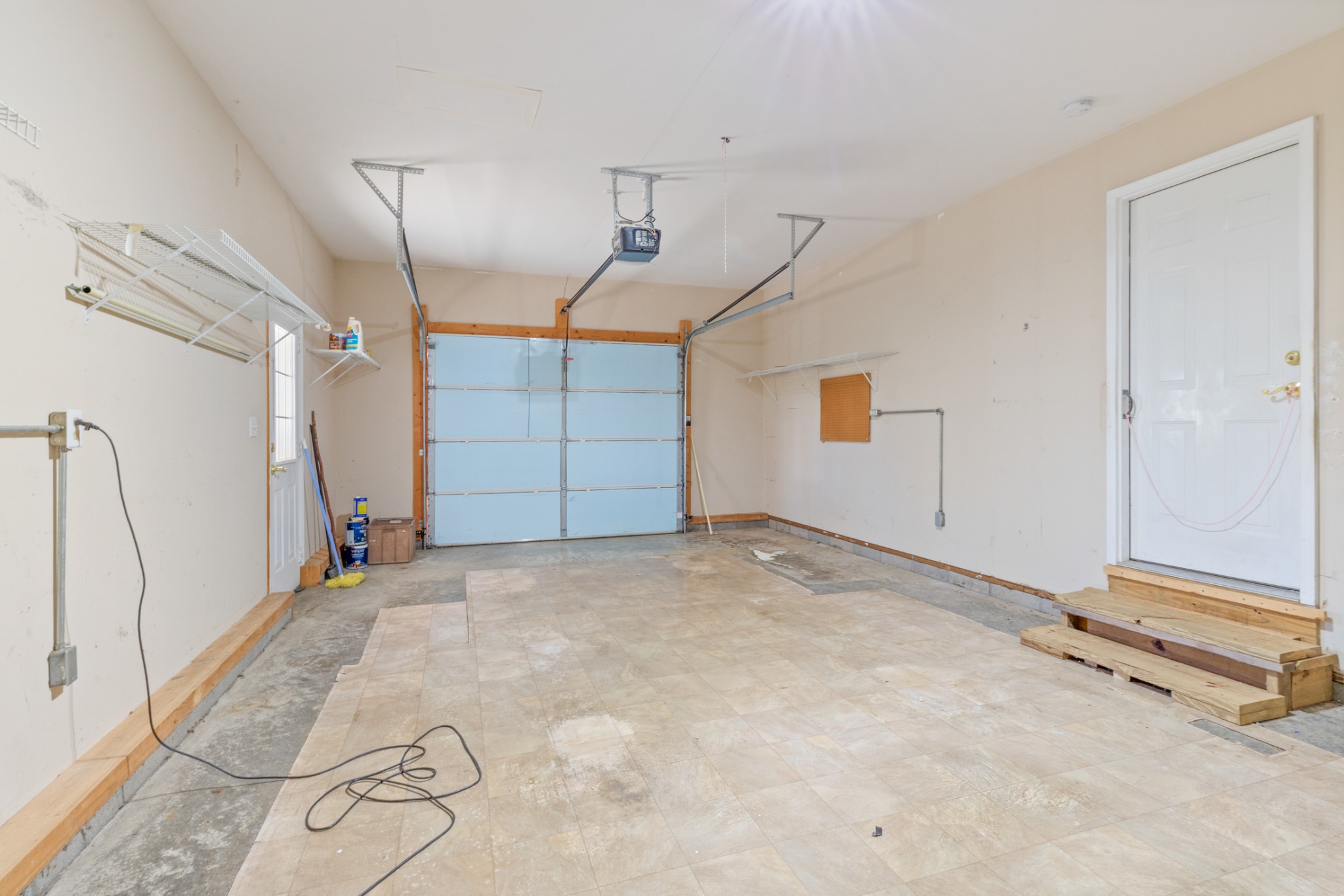 101 Garden View Court Dickson, TN 37055 - Photo 26 of 33 a view of a garage