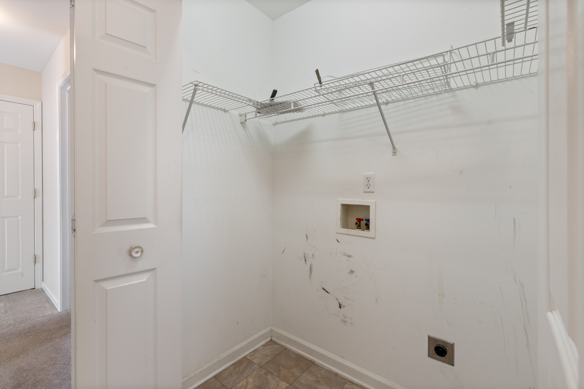 101 Garden View Court Dickson, TN 37055 - Photo 10 of 33 a bathroom that has a shower in it