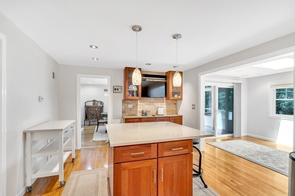 57 Carl Road Holliston, MA 01746 - Photo 16 of 42 Gallery Image 16