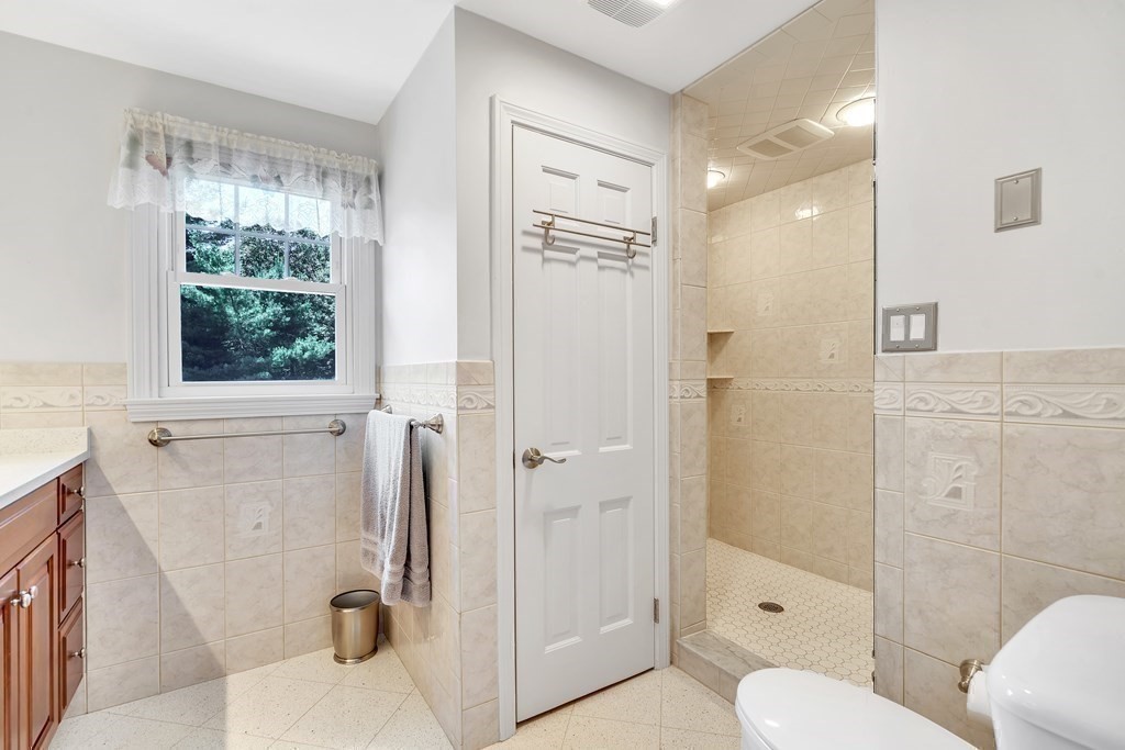 57 Carl Road Holliston, MA 01746 - Photo 22 of 42 Gallery Image 22