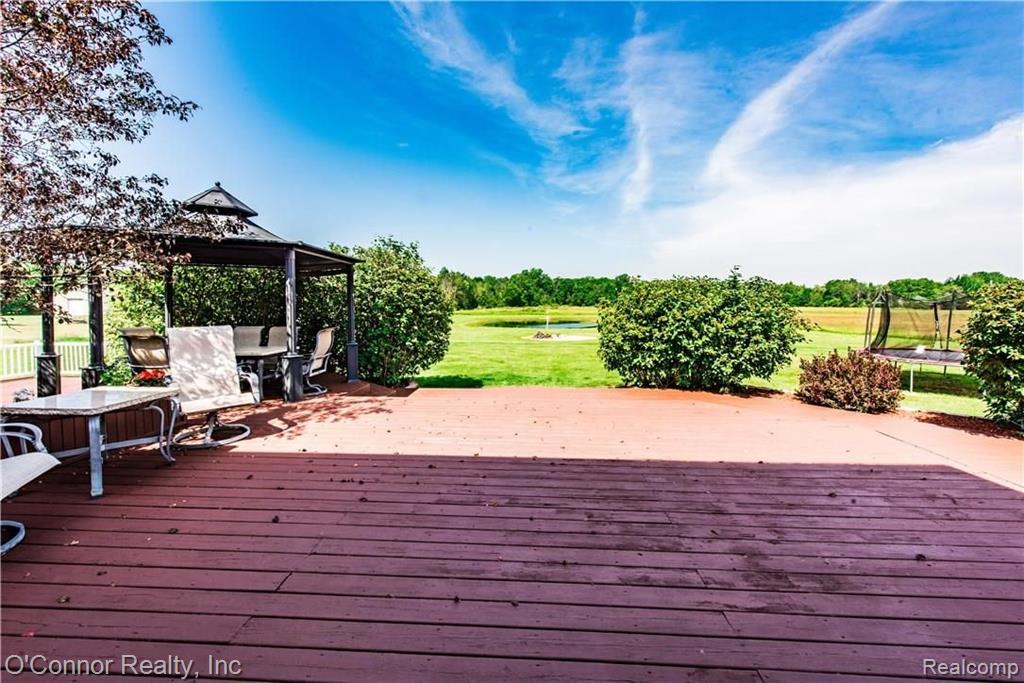 586 Mayer Road Columbus, MI 48063 - Photo 24 of 25