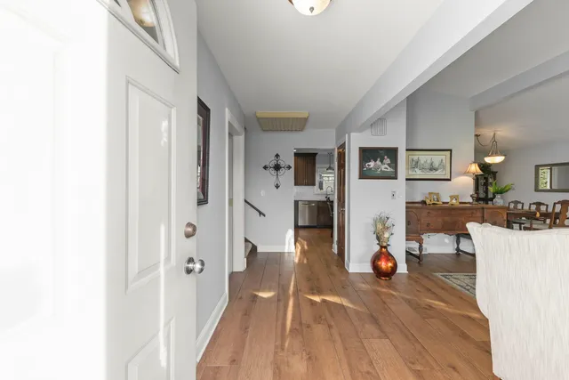 $424,900 | 121 West Kimber Drive, New Lenox, IL 60451