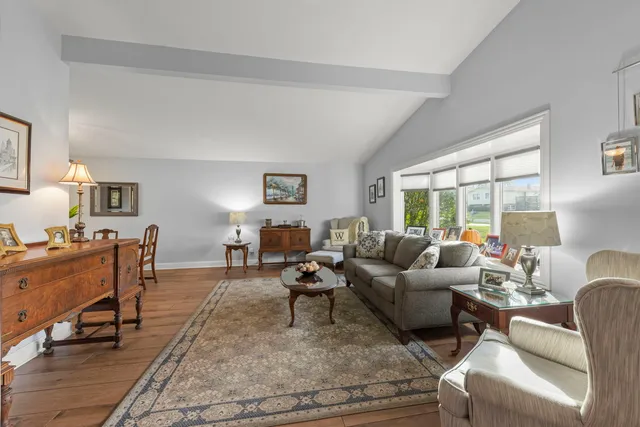 $424,900 | 121 West Kimber Drive, New Lenox, IL 60451