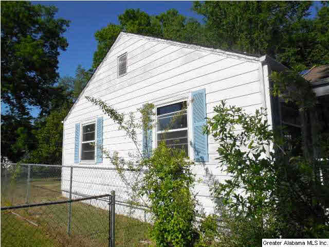 1876 Princeton Court Southwest Birmingham, AL 35211 - Photo 11 of 16