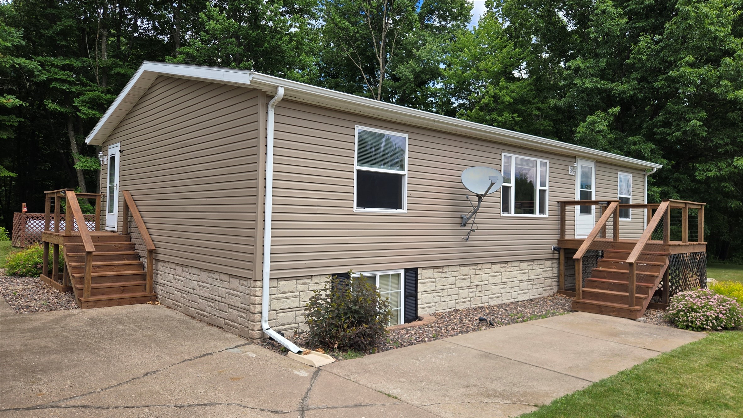 W11680 Jenness Road Bruce, WI 54819 - Photo 2 of 53
