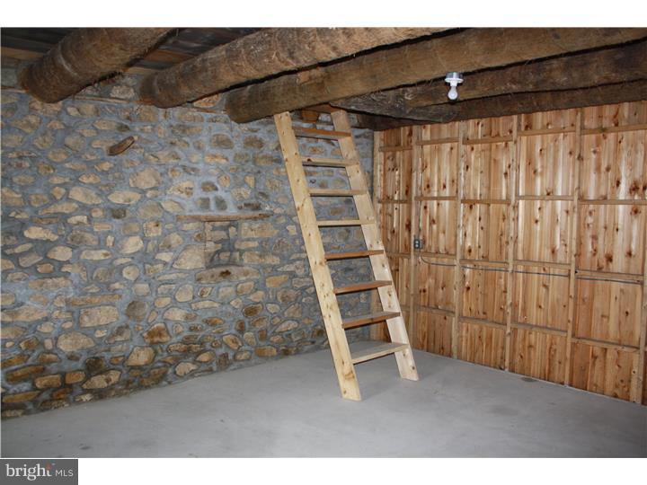 500 Merlin Road Phoenixville, PA 19460 - Photo 13 of 18 Garage