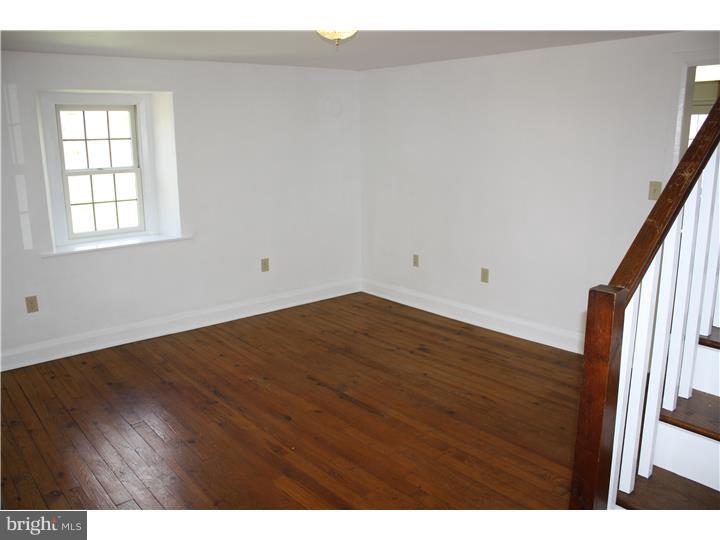 500 Merlin Road Phoenixville, PA 19460 - Photo 5 of 18 Family Room