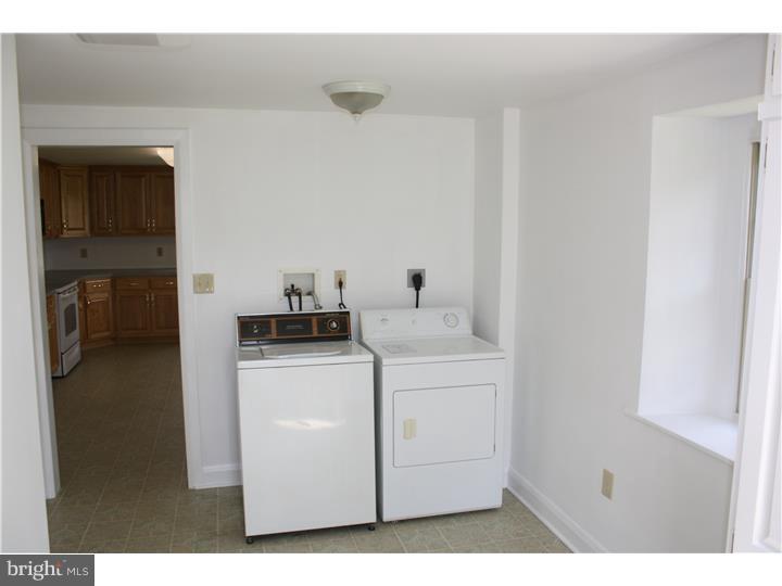 500 Merlin Road Phoenixville, PA 19460 - Photo 6 of 18 Laundry Room