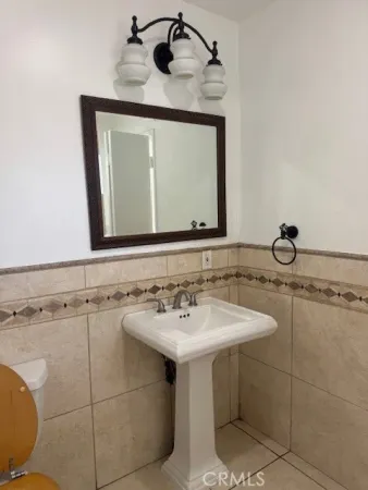 $6,000 | 1200 West Rowan Street, Unit 1, Anaheim, CA 92801