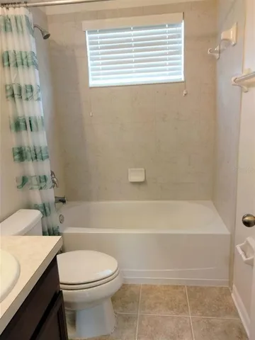 $2,499 | 1105 Windton Oak Drive, Ruskin, FL 33570