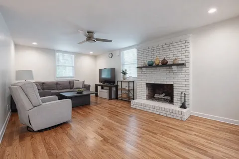 $889,999 | 6705 Fleetwood Drive, Nashville, TN 37205