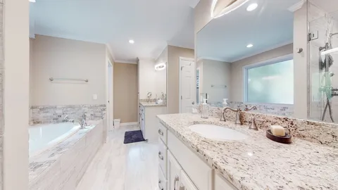 $889,999 | 6705 Fleetwood Drive, Nashville, TN 37205