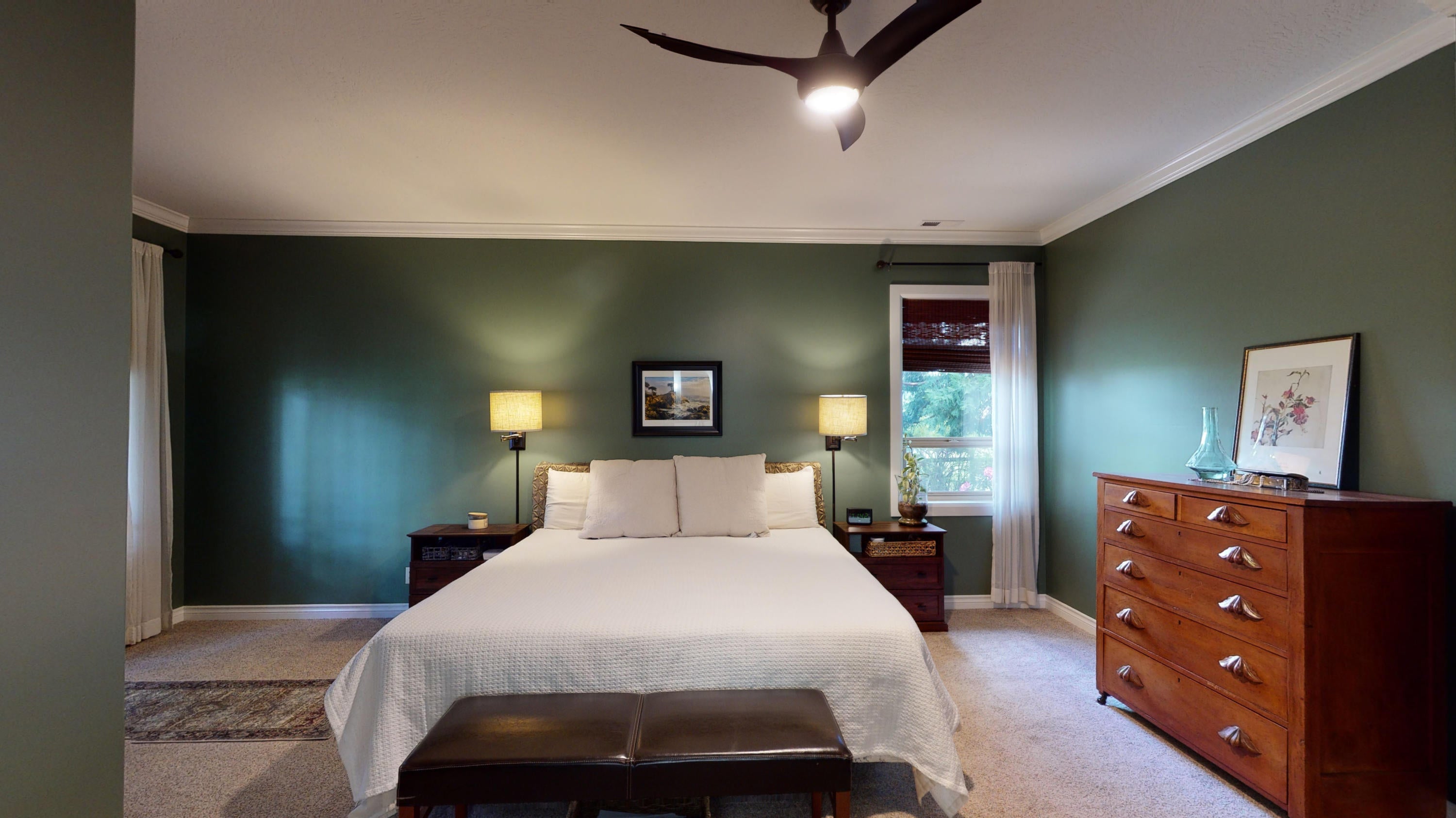 3315 Leonard Road Grants Pass, OR 97527 - Photo 6 of 86 Master bedroom